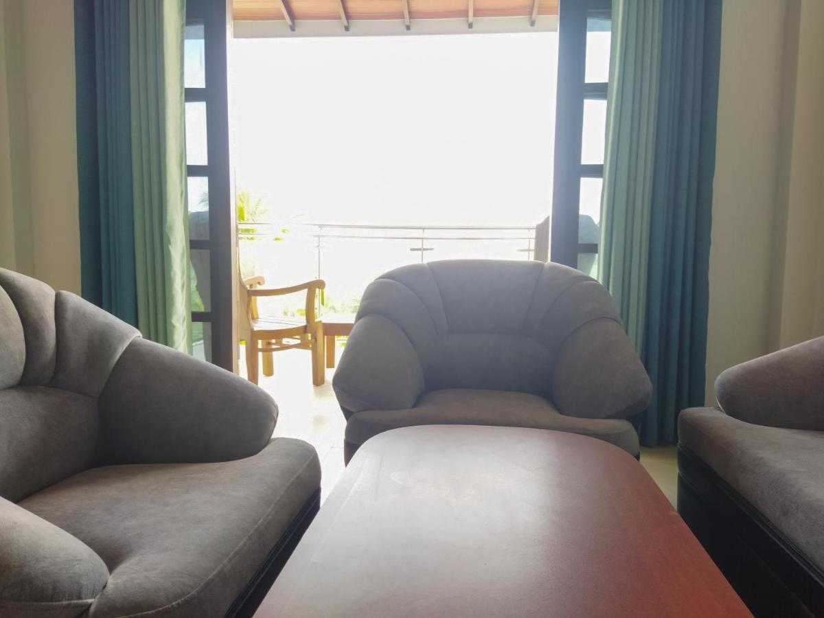 טנגלה Shanika Beach Inn מראה חיצוני תמונה