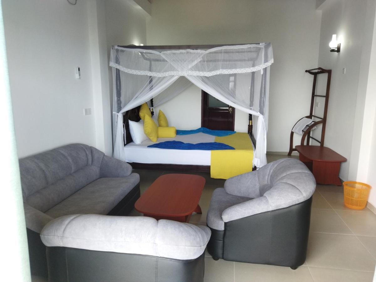 טנגלה Shanika Beach Inn מראה חיצוני תמונה
