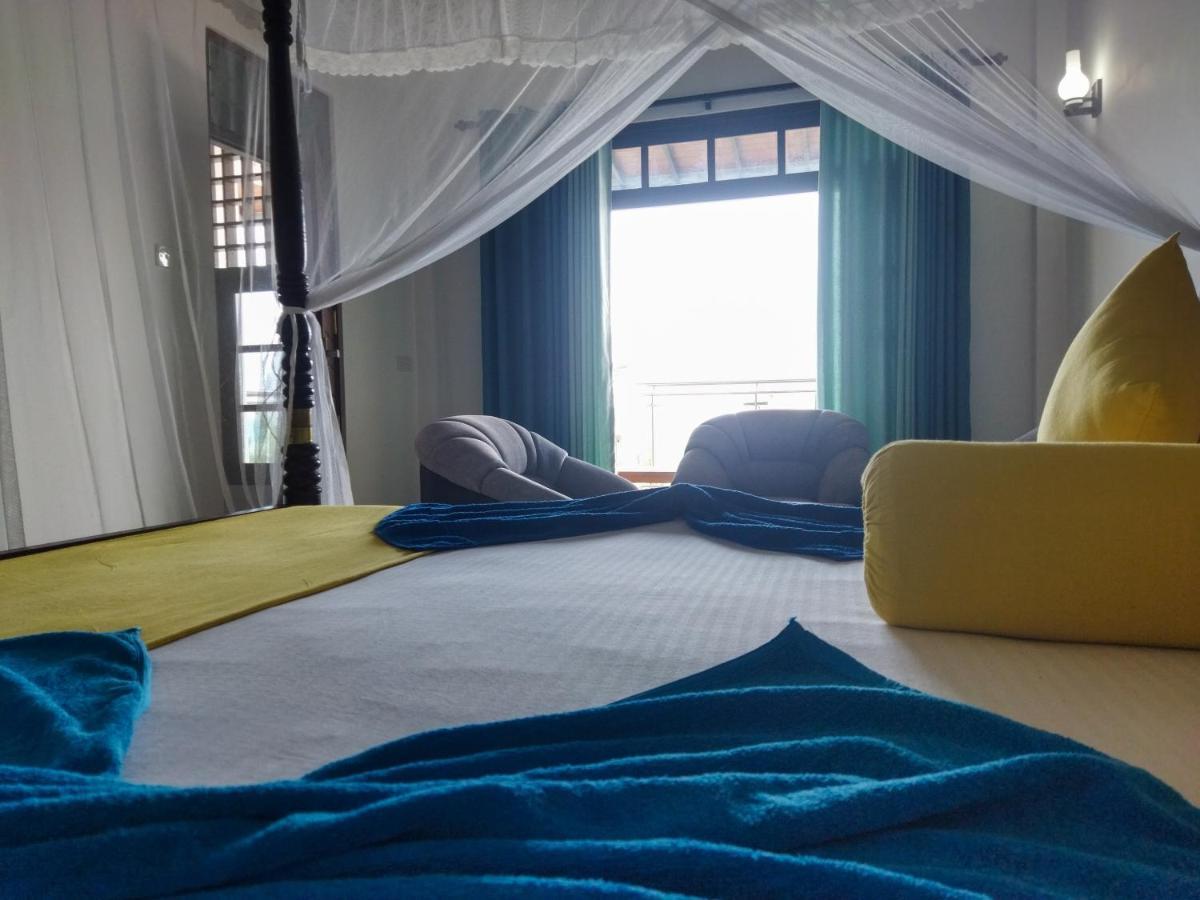 טנגלה Shanika Beach Inn מראה חיצוני תמונה