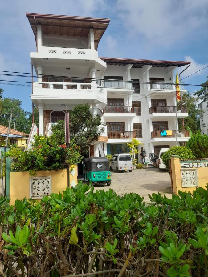 טנגלה Shanika Beach Inn מראה חיצוני תמונה