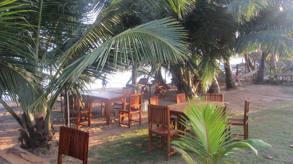 טנגלה Shanika Beach Inn מראה חיצוני תמונה