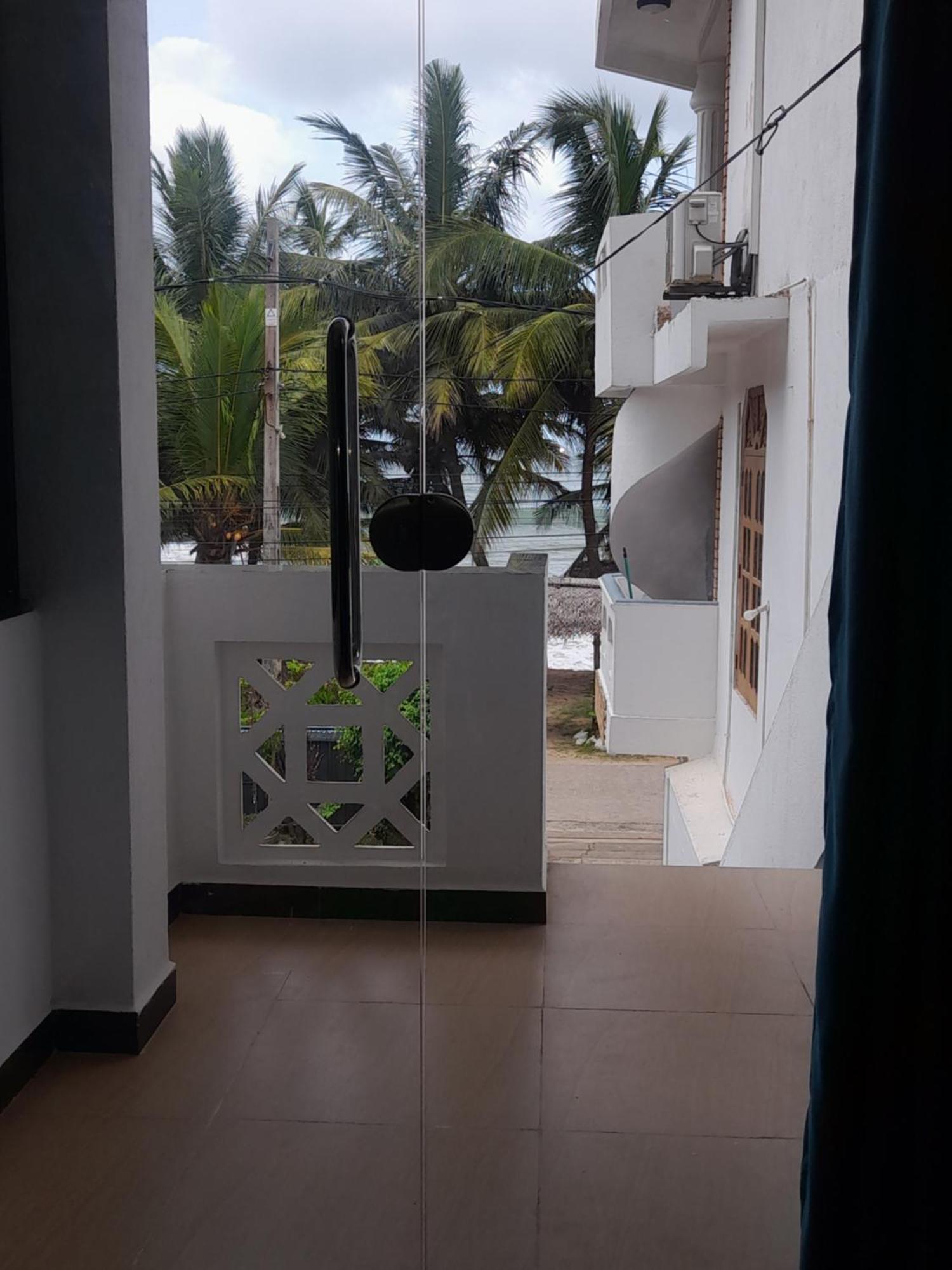 טנגלה Shanika Beach Inn מראה חיצוני תמונה