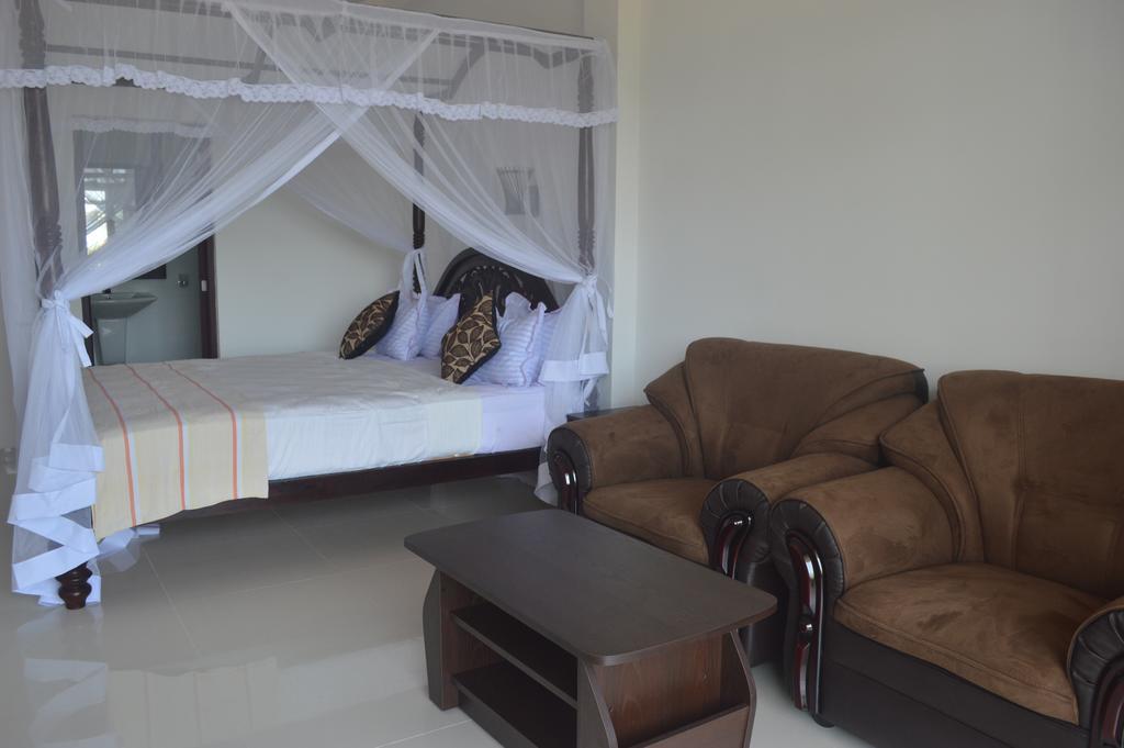 טנגלה Shanika Beach Inn מראה חיצוני תמונה