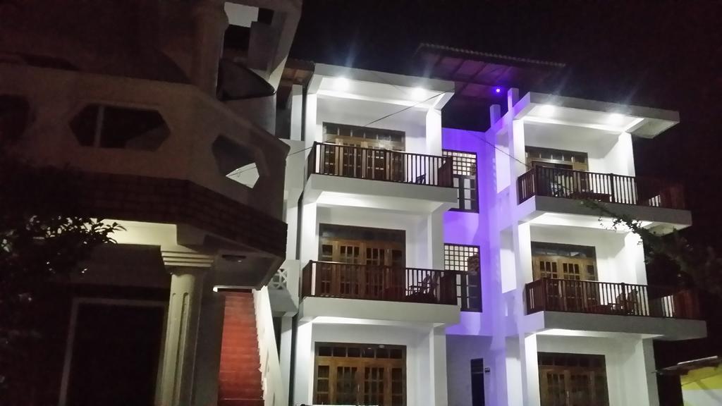 טנגלה Shanika Beach Inn מראה חיצוני תמונה