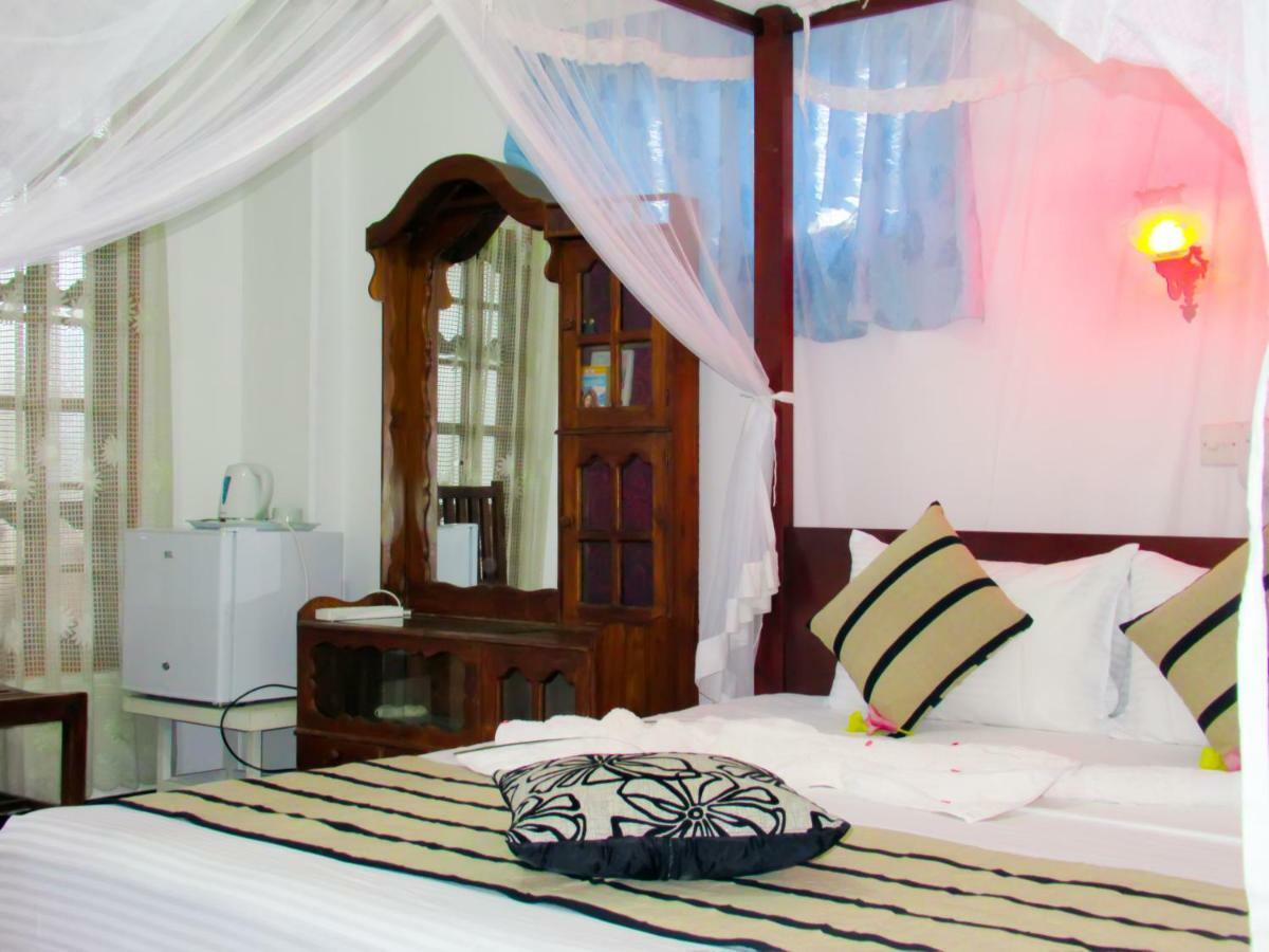 טנגלה Shanika Beach Inn מראה חיצוני תמונה