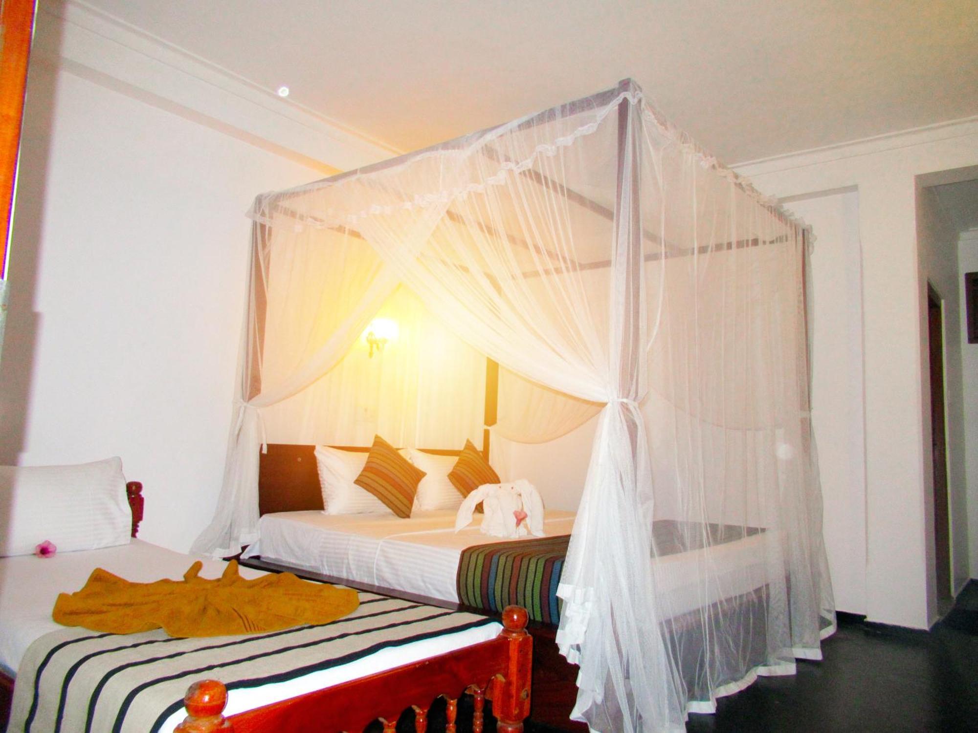 טנגלה Shanika Beach Inn מראה חיצוני תמונה